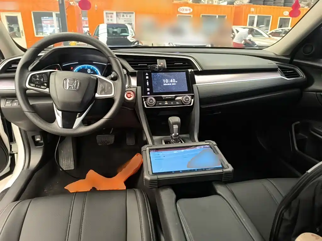 Honda Civic — миниатюра 10