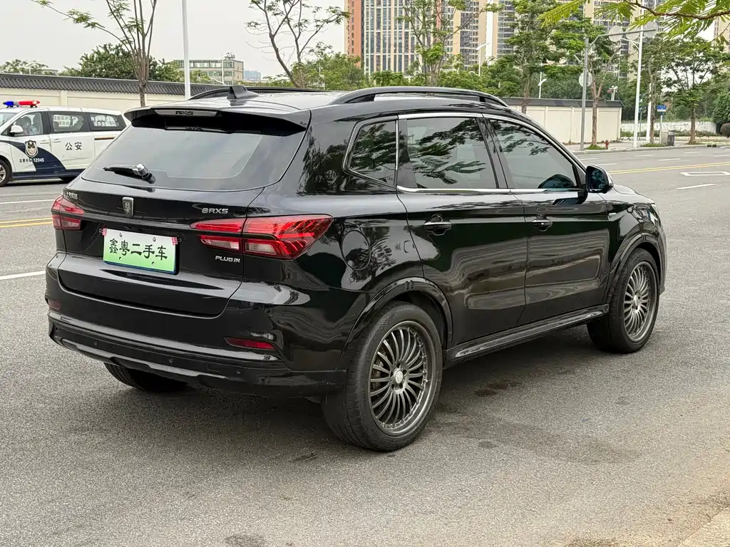 Roewe RX5 New Energy — миниатюра 9