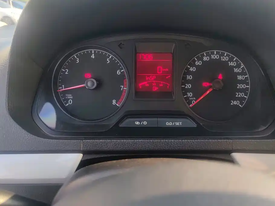 Volkswagen Jetta — миниатюра 14