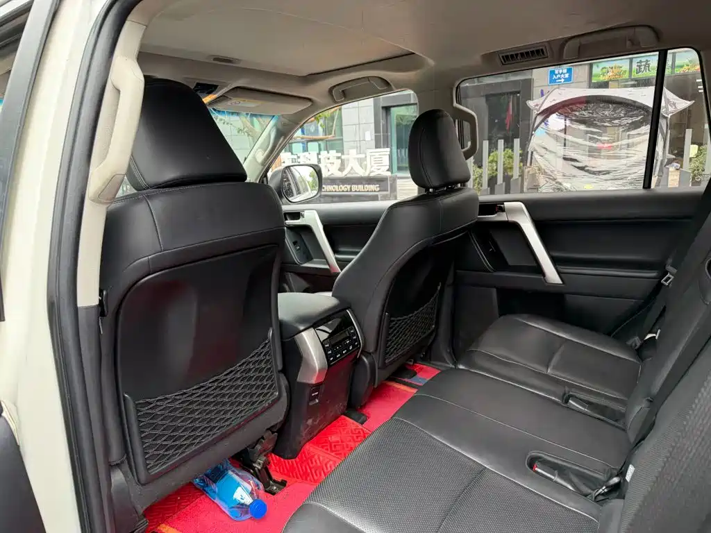 Toyota Prado — миниатюра 11