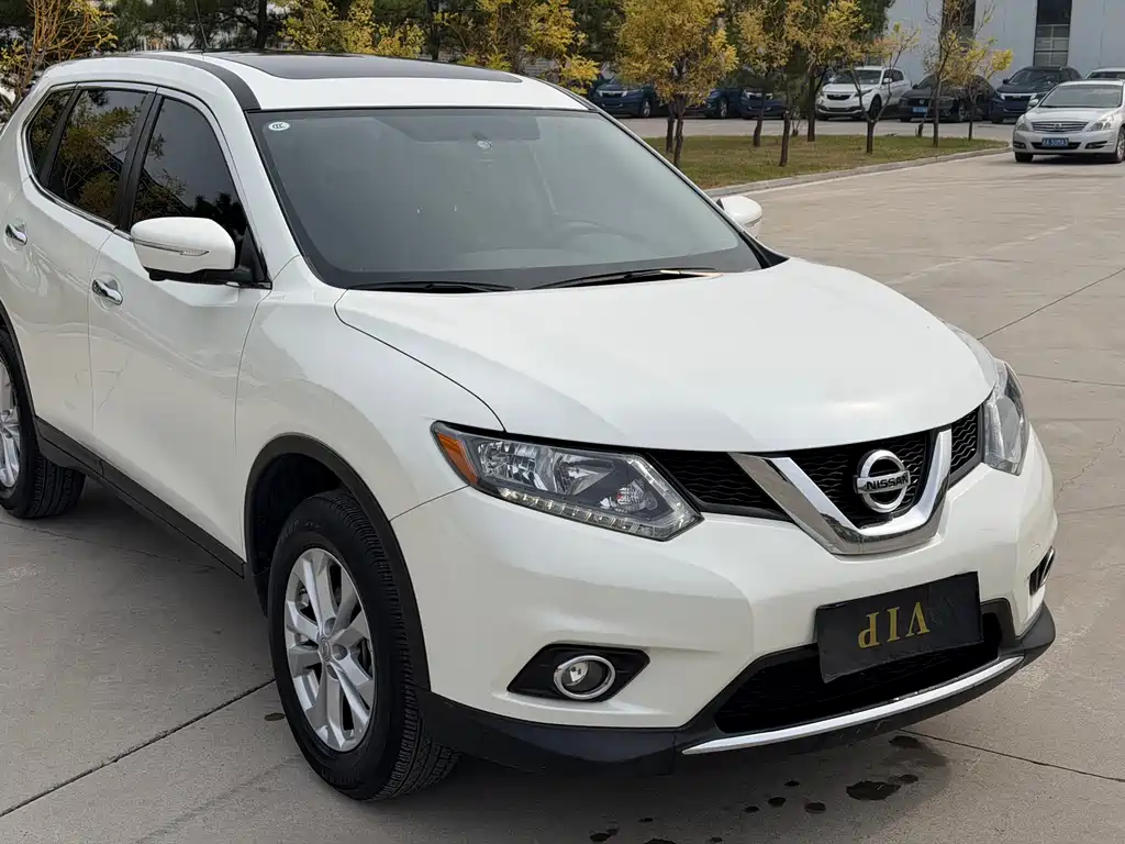 Nissan X-Trail — миниатюра 5