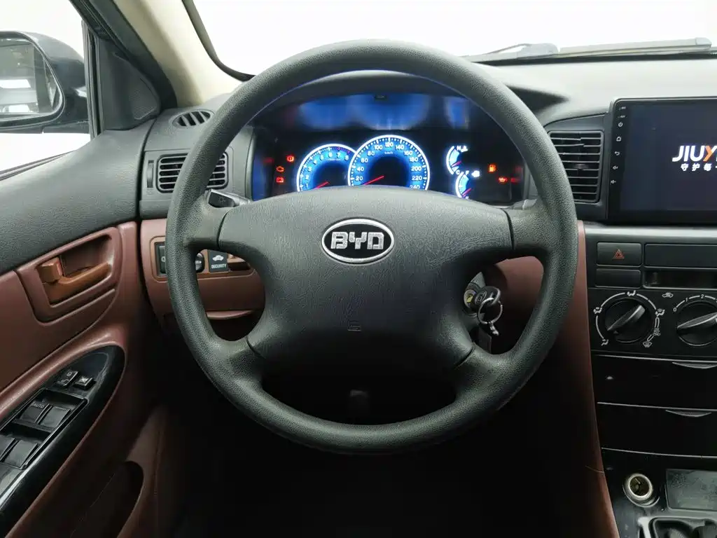 BYD F3 — миниатюра 11
