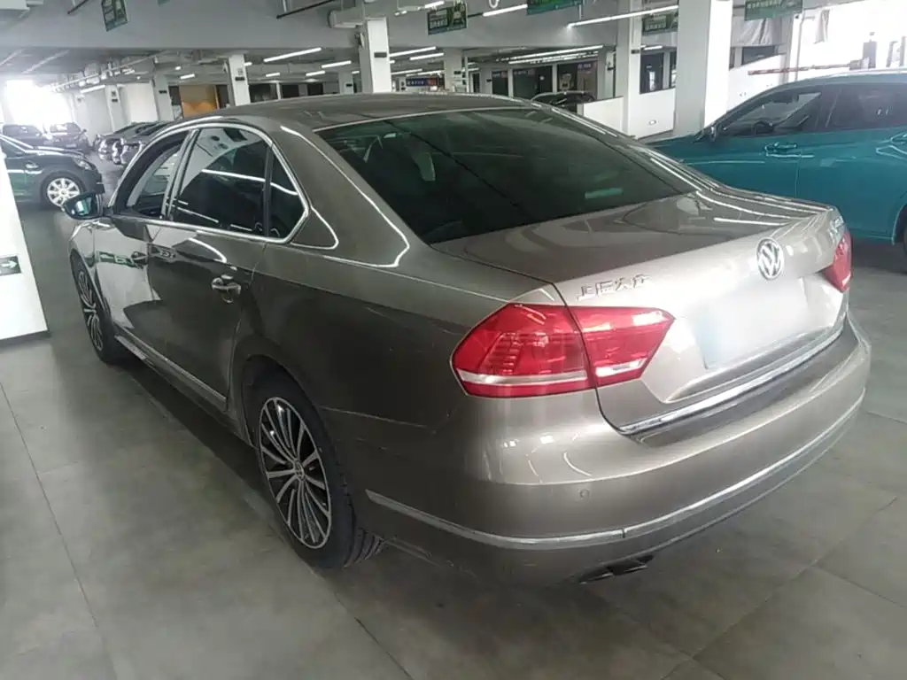 Volkswagen Passat — миниатюра 5