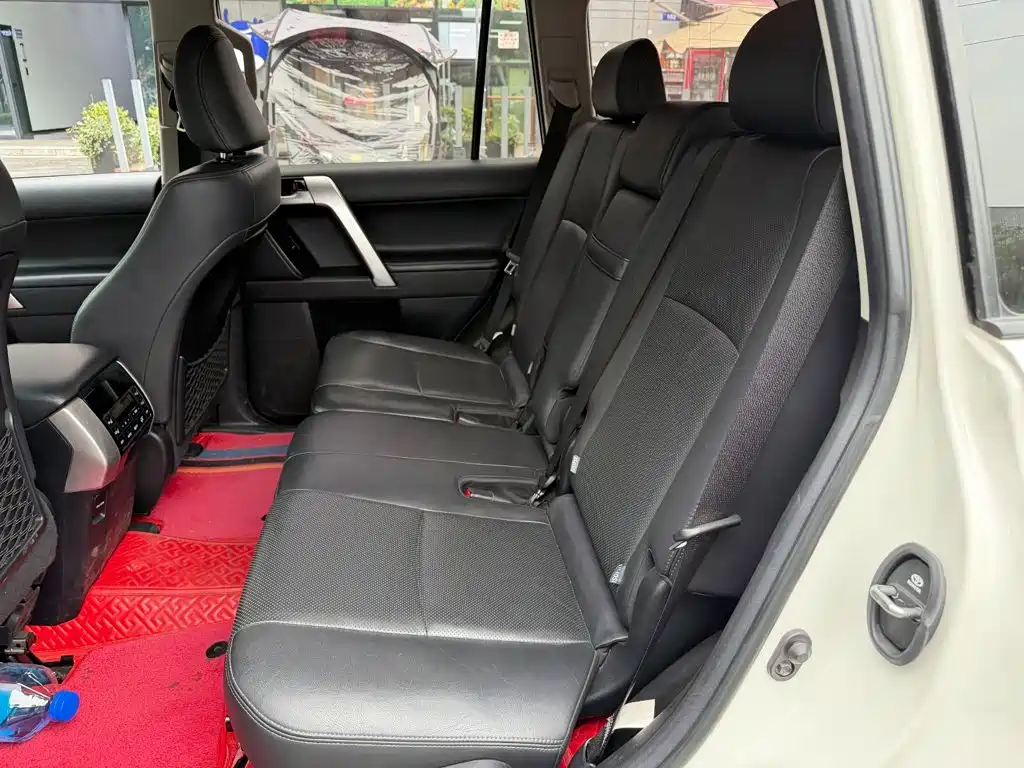 Toyota Prado — миниатюра 12