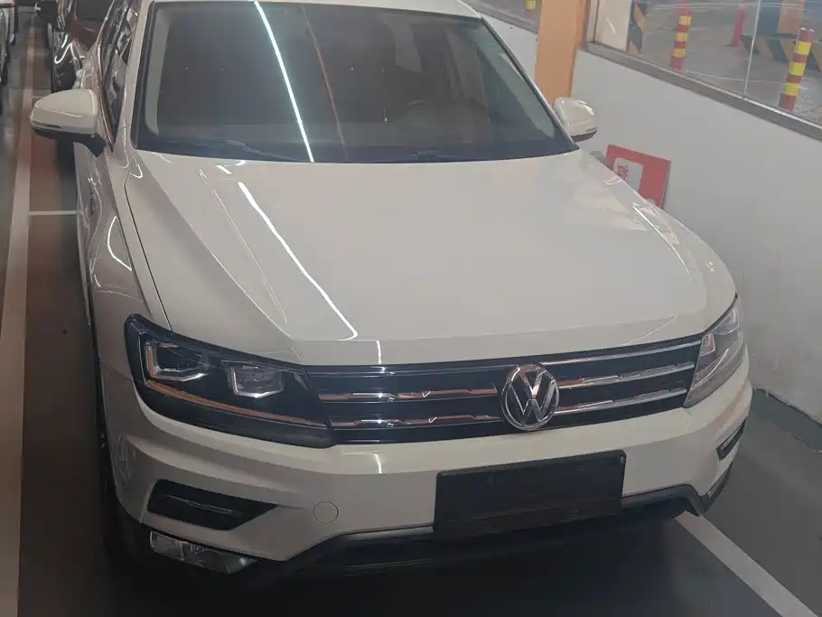 Volkswagen Tiguan L L 2019 280TSI AT Comfort VI