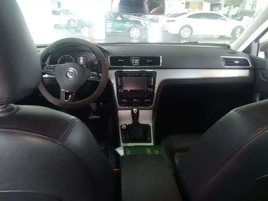 Volkswagen Passat — миниатюра 10