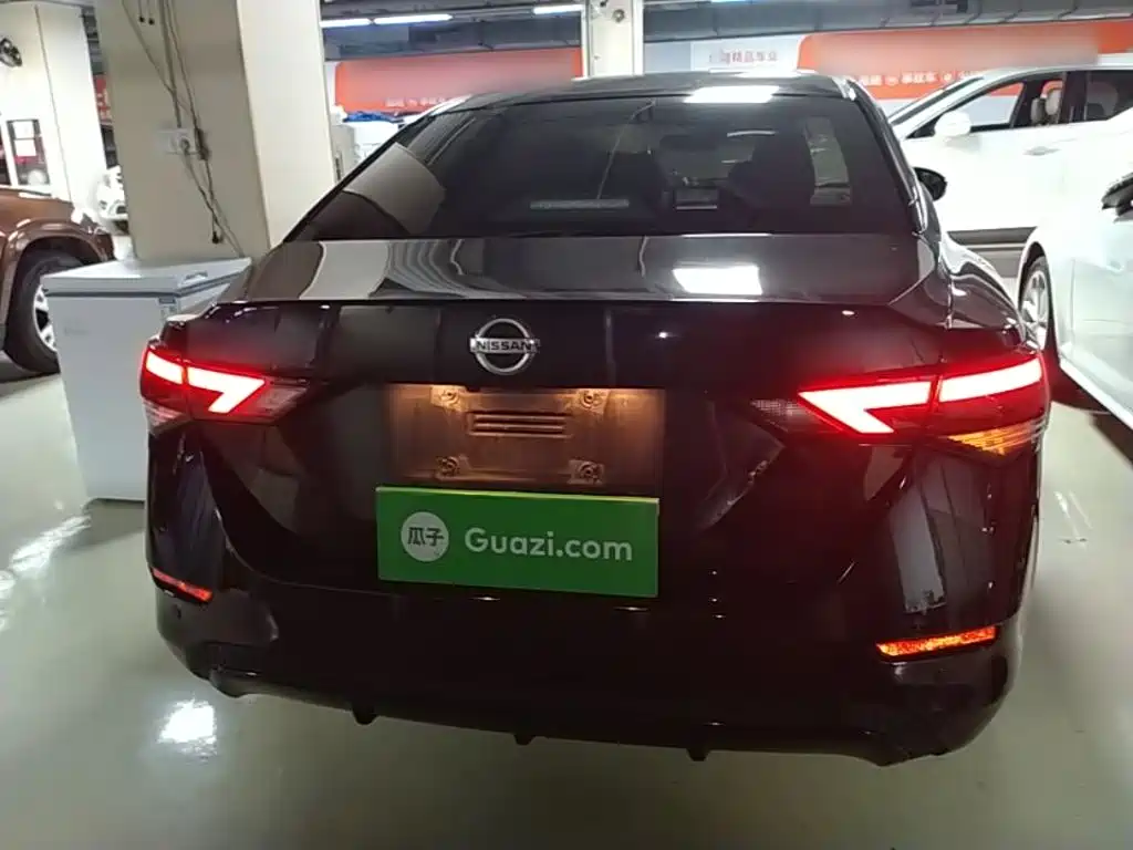 Nissan Sylphy — миниатюра 6