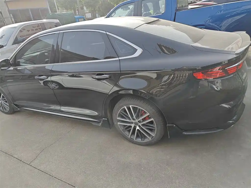 GEELY AUTOMOBILE XINGRUI