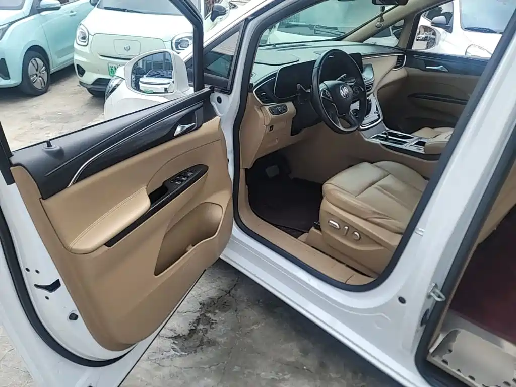 Buick GL8 — миниатюра 16