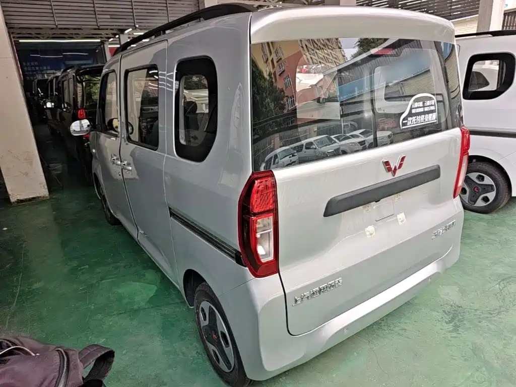 Wuling Zhiguang EV — миниатюра 5
