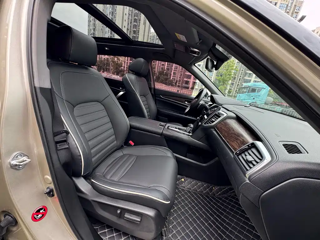 Honda UR-V — миниатюра 10