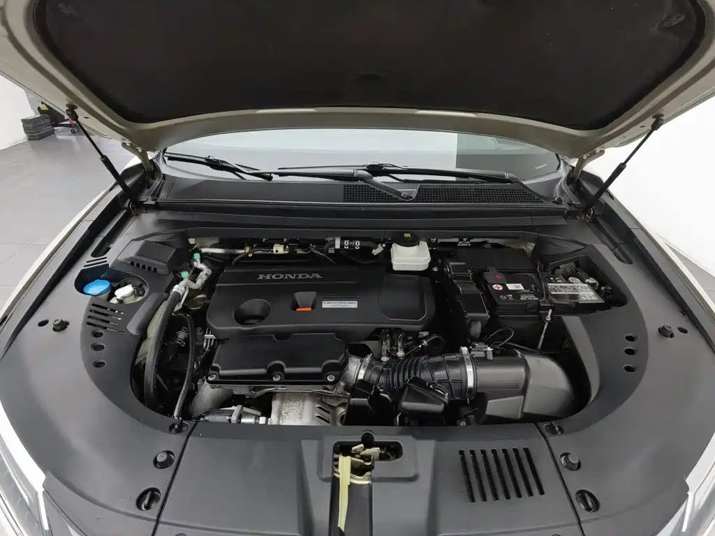 Honda UR-V — миниатюра 6