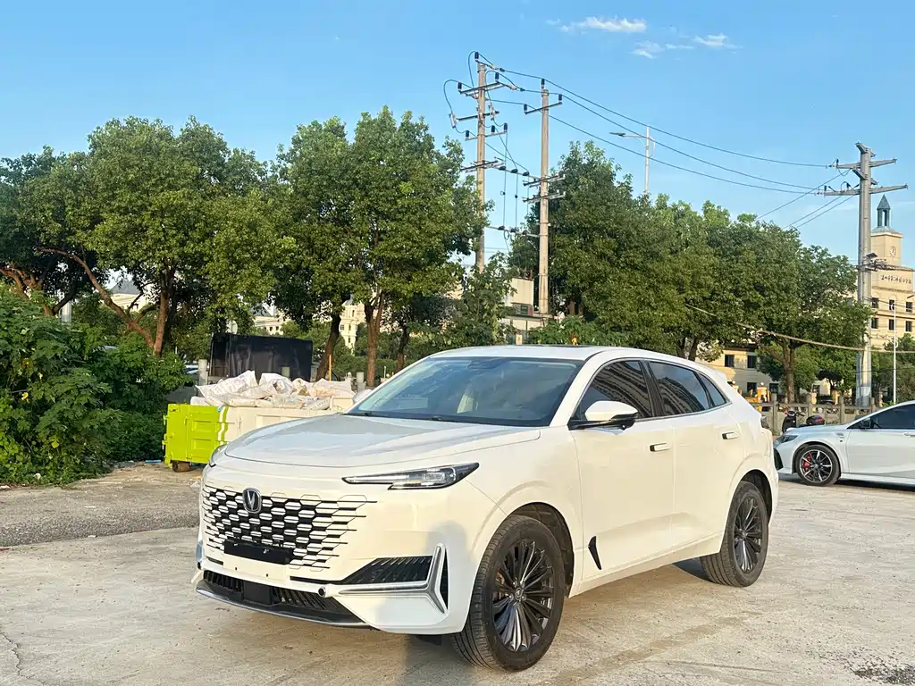 2022 Changan UNI-K - zdjęcie 1 z 19