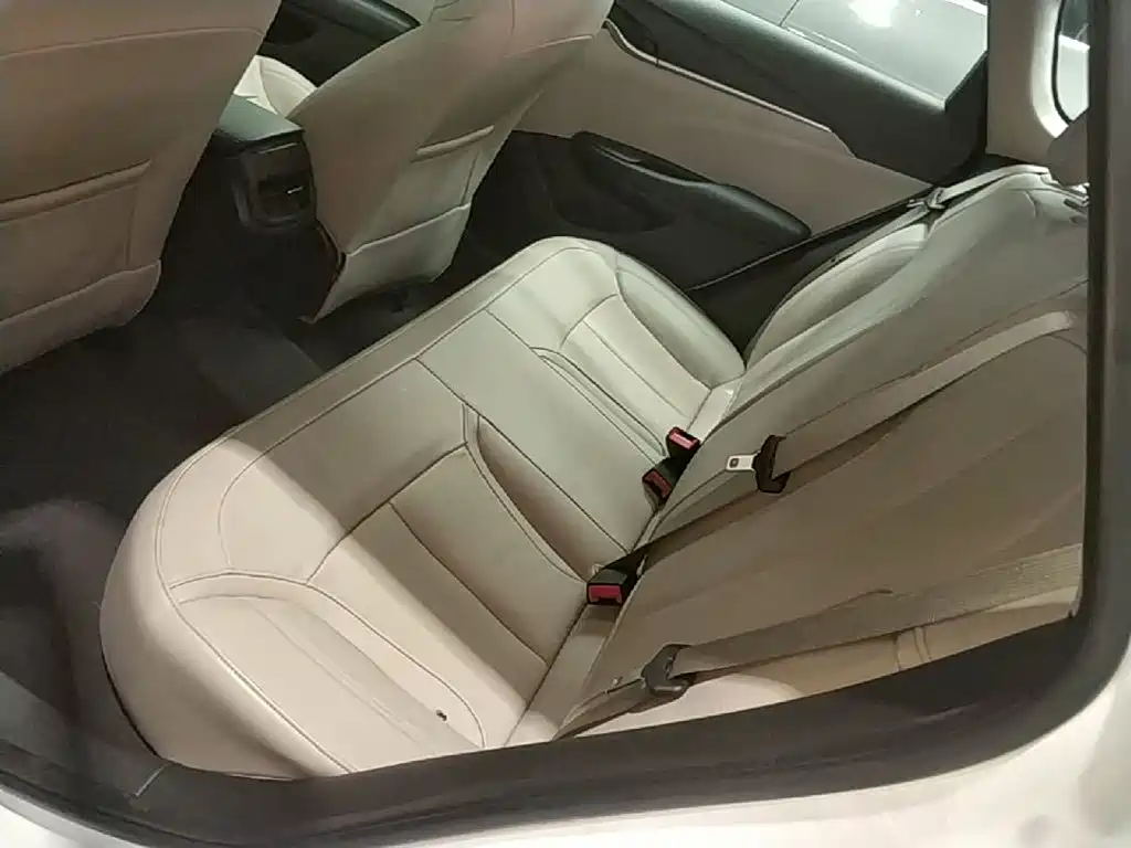 Buick Excelle — миниатюра 17