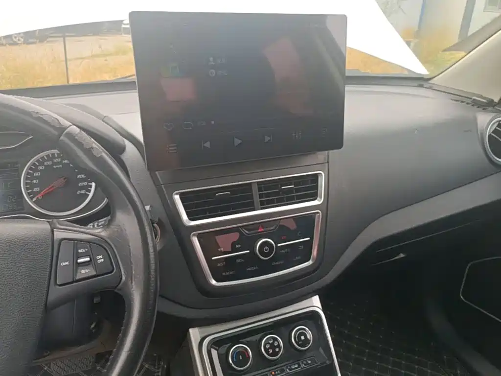 Bestune X40 — миниатюра 13