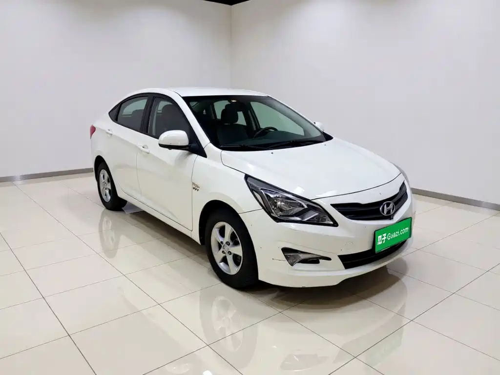 Hyundai Verna — миниатюра 3
