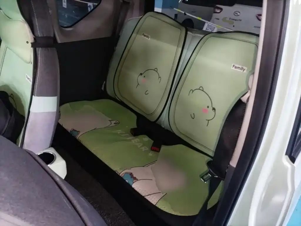 Wuling MINIEV — миниатюра 17
