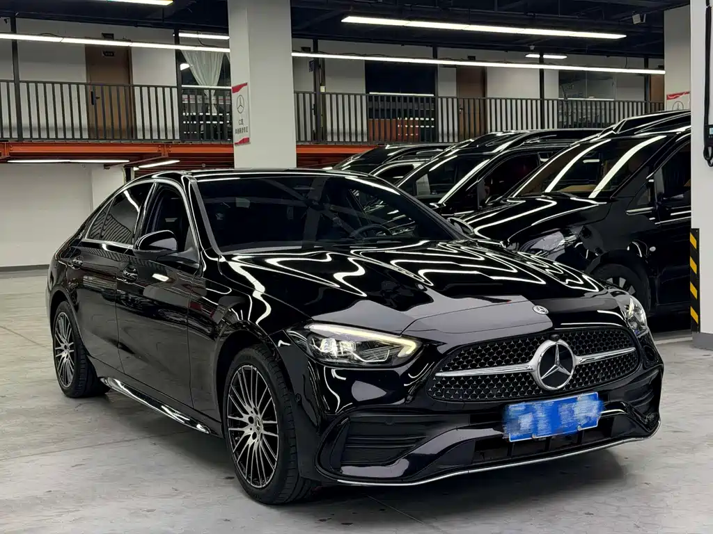 Mercedes-Benz C-Class — миниатюра 3