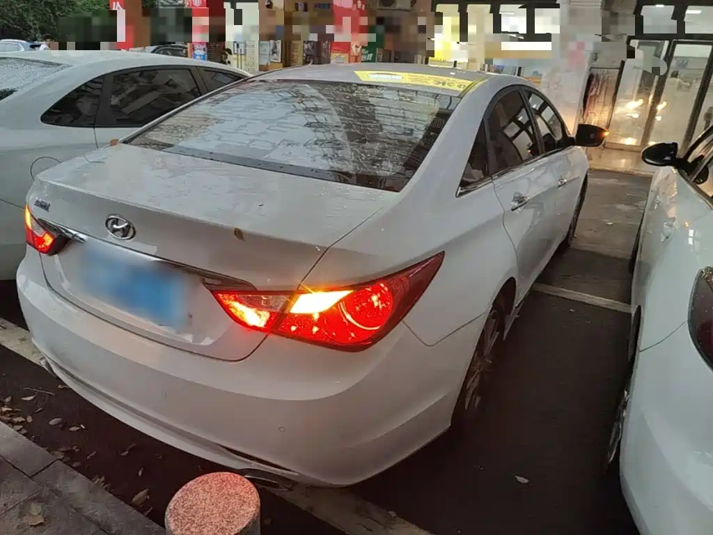 Hyundai Sonata — миниатюра 7