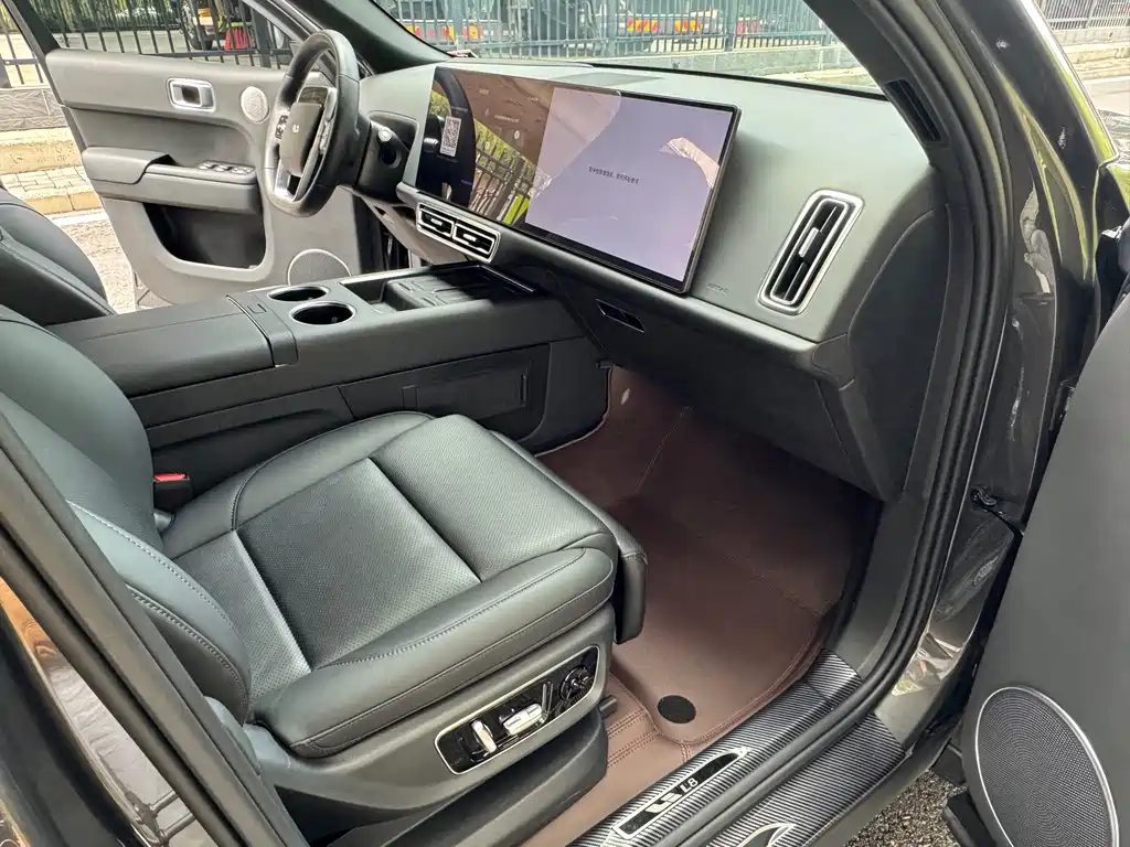 Li Auto Li L8 — миниатюра 11