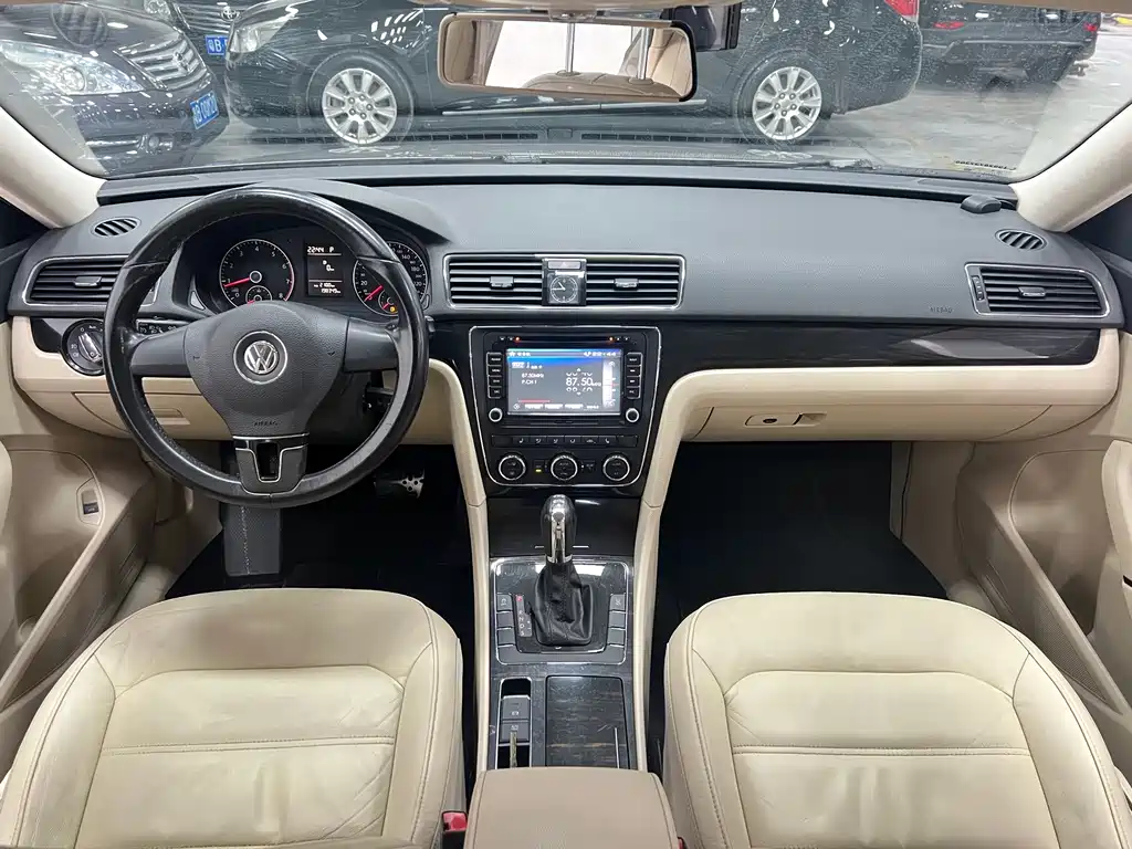 Volkswagen Passat — миниатюра 9
