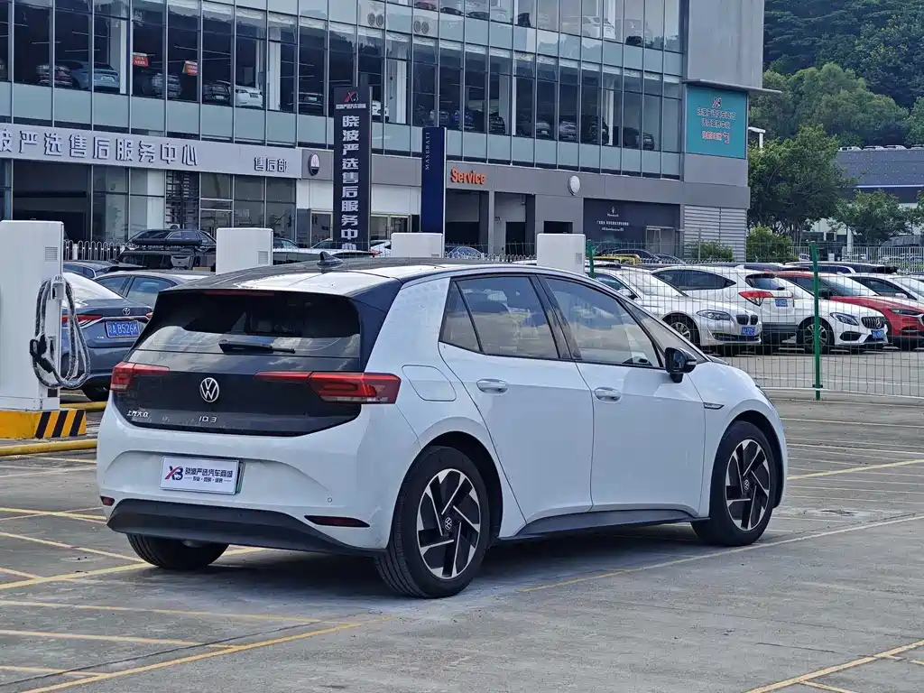 Volkswagen ID.3 — миниатюра 7