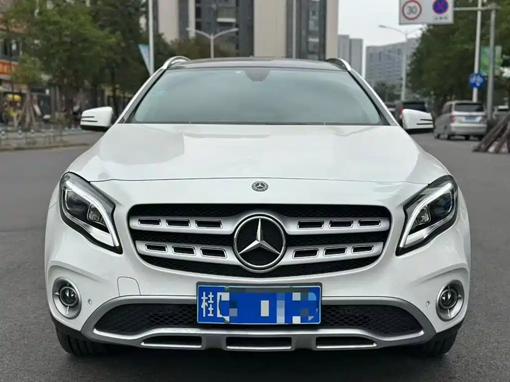 Mercedes-Benz GLA — миниатюра 2