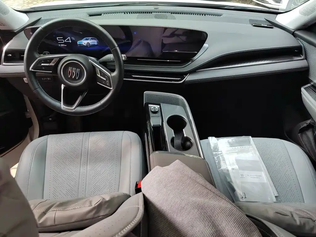 Buick E5 — миниатюра 10