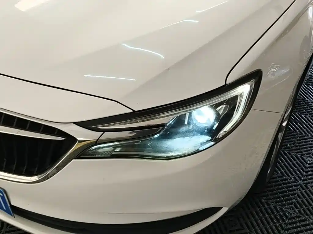 Buick Excelle — миниатюра 24