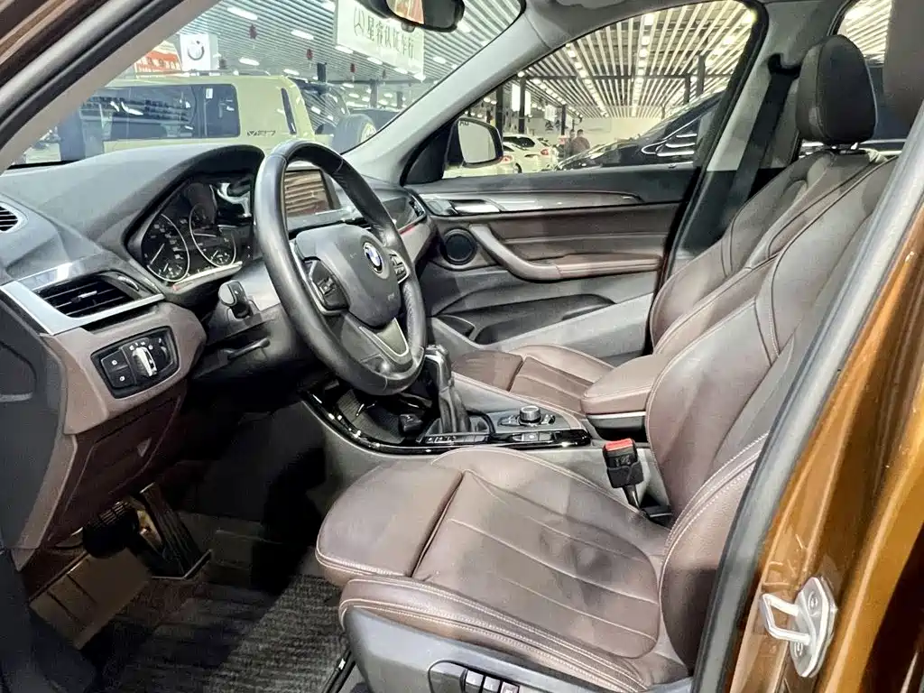 BMW X1 — миниатюра 14