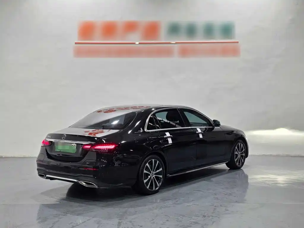 Mercedes-Benz E-Class New Energy — миниатюра 7