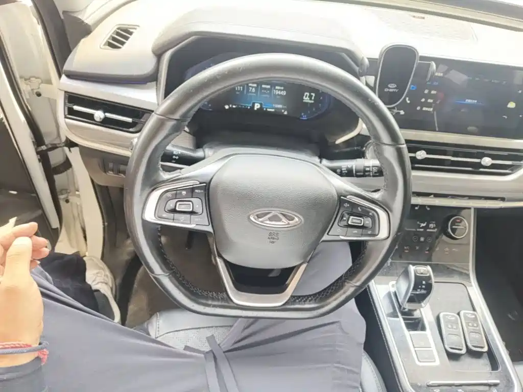 Chery Tiggo 8 — миниатюра 11