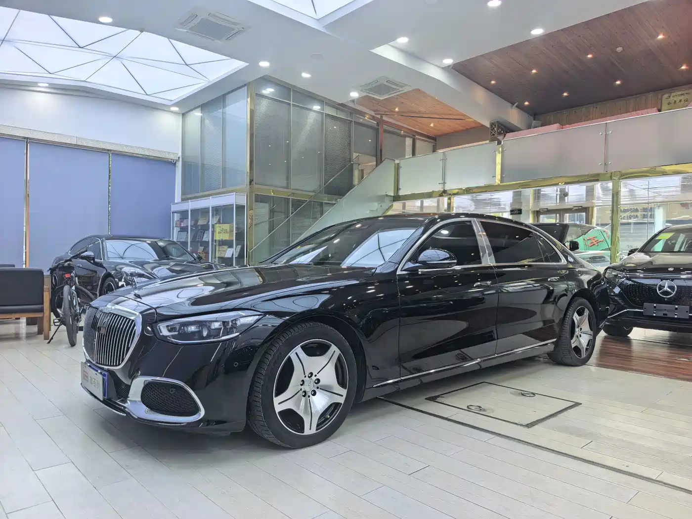 Mercedes-Benz Maybach S-Class