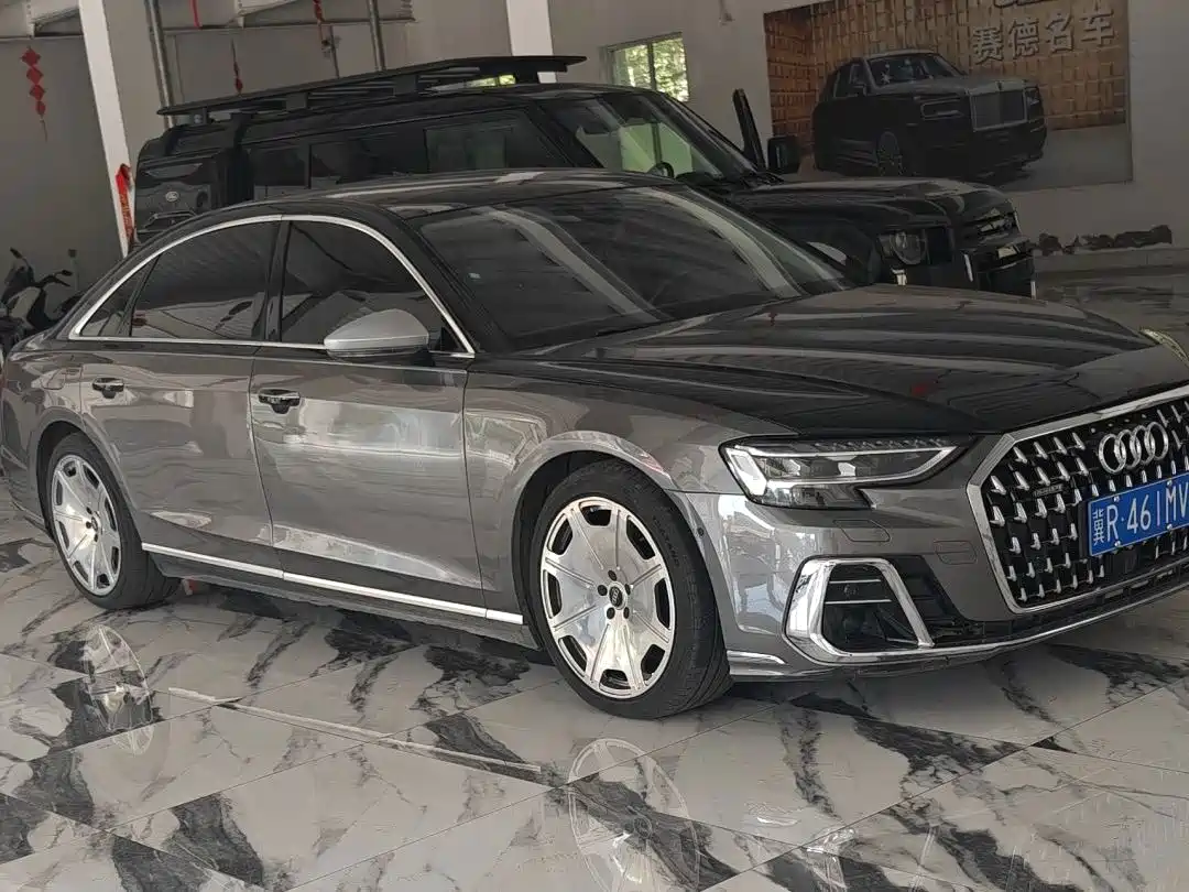 Audi A8