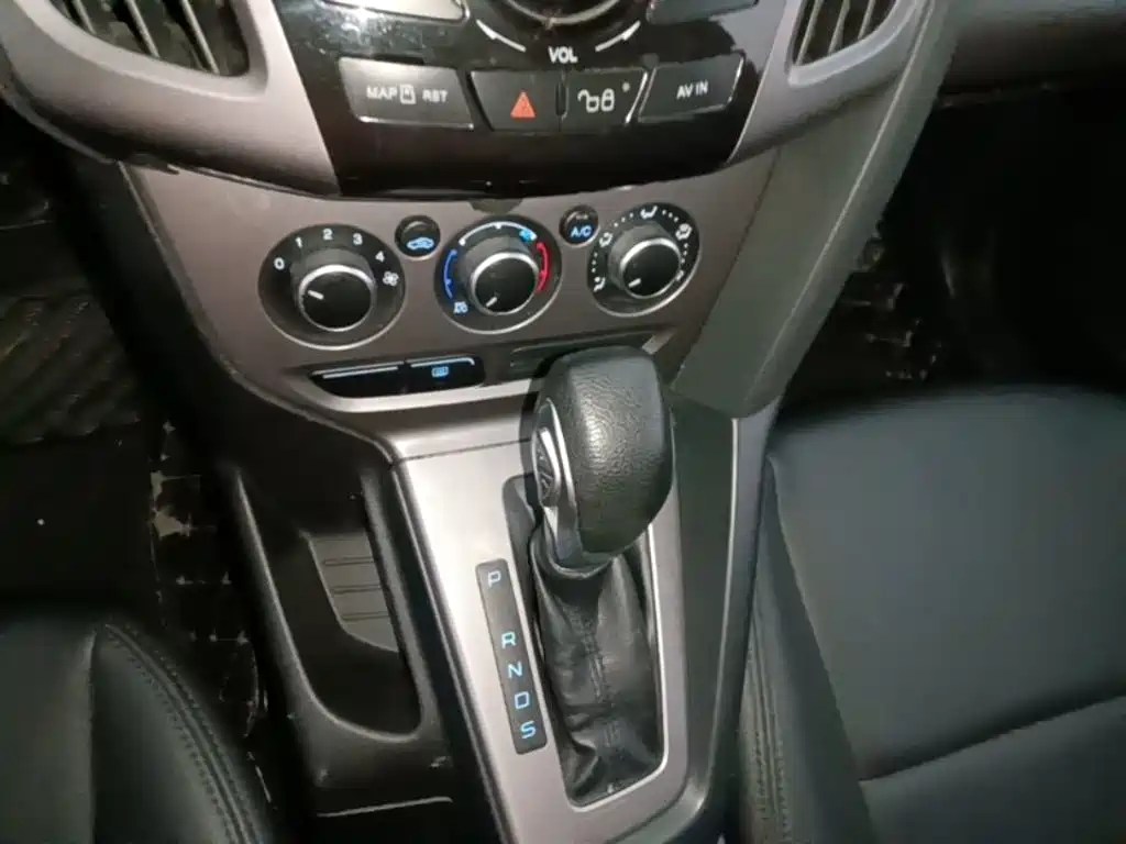 Ford Focus — миниатюра 14