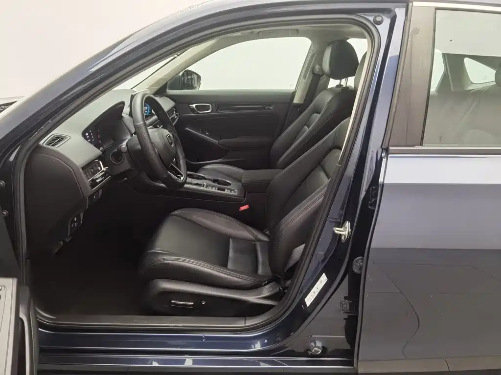 Honda Civic — миниатюра 10
