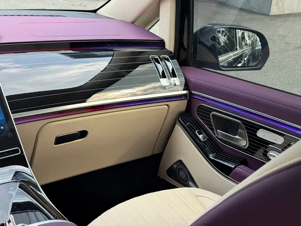Mercedes-Benz Vito — миниатюра 13