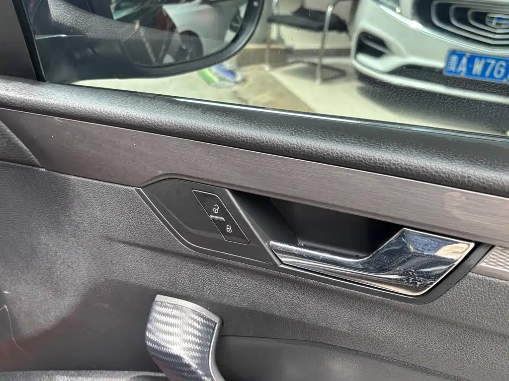 Volkswagen Passat — миниатюра 18