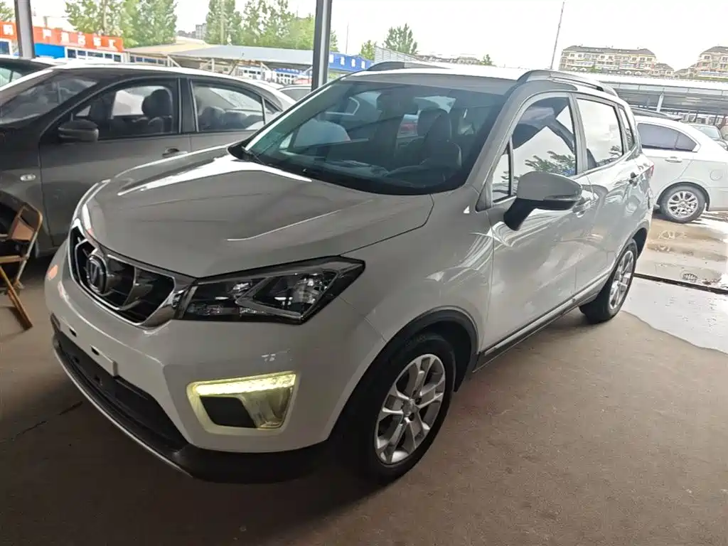Купить Changan CS15
