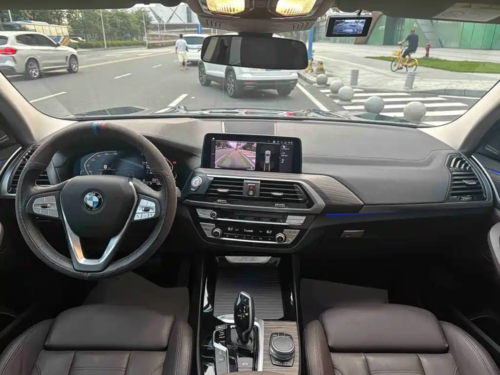 BMW X3 — миниатюра 13