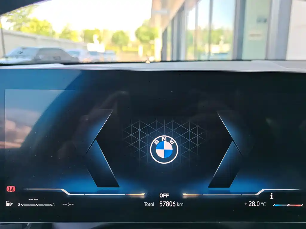 BMW 5 Series — миниатюра 26