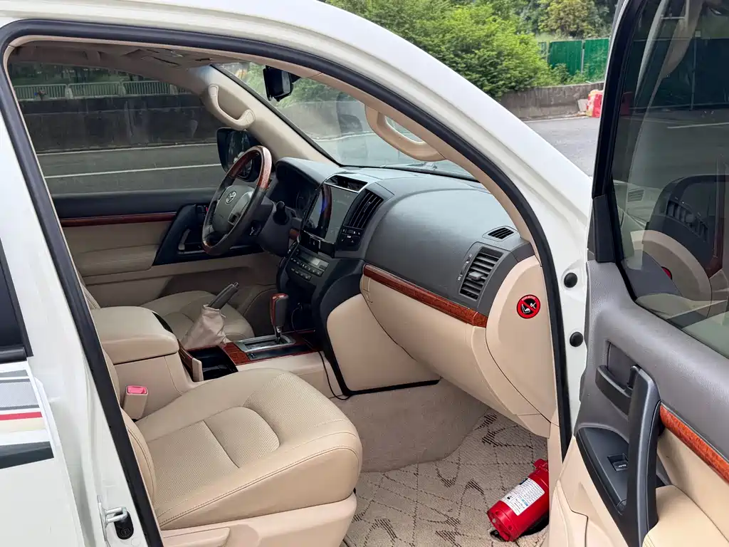 Toyota Land Cruiser 2015 4.0L V6