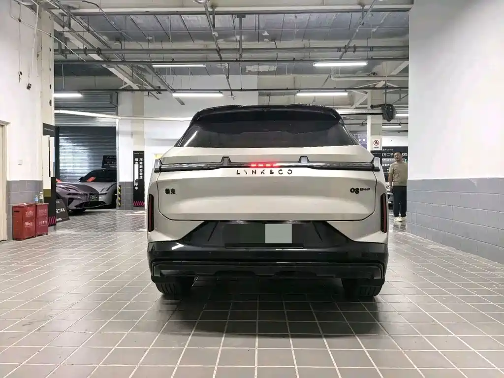 Lynk & Co 08 EM-P — миниатюра 7