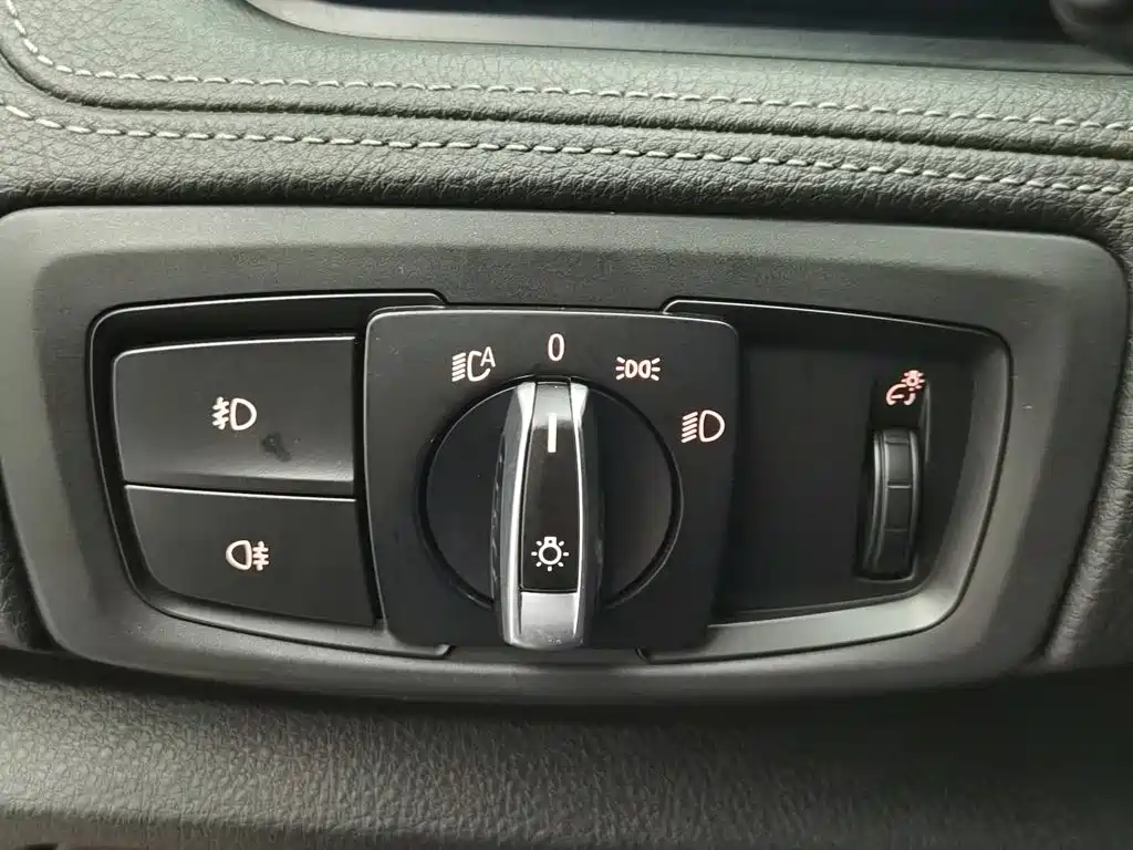 BMW 2 Series Active Tourer — миниатюра 21