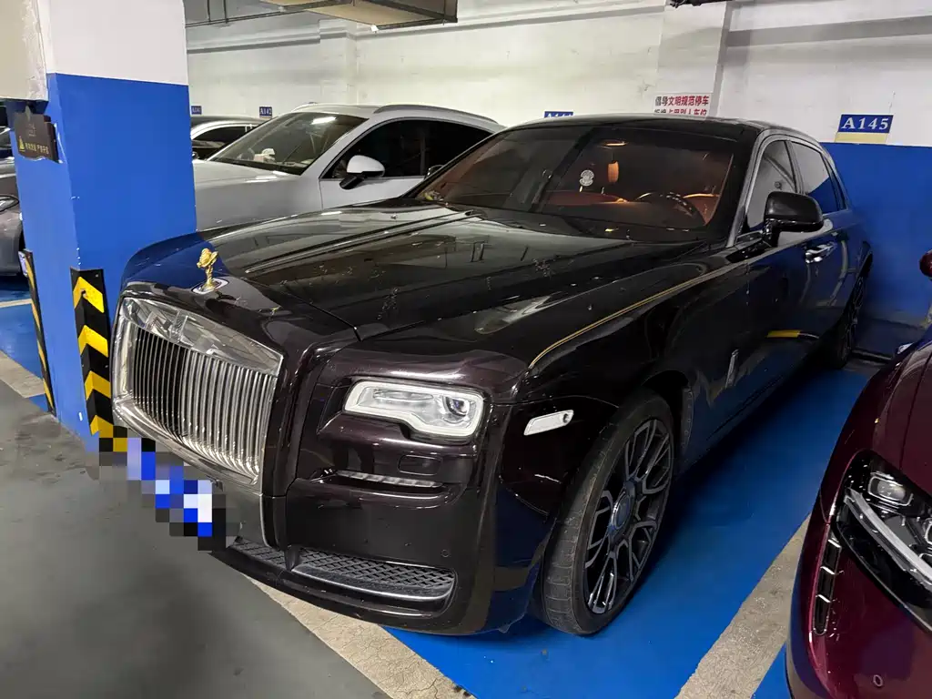 Купить Rolls-Royce Ghost