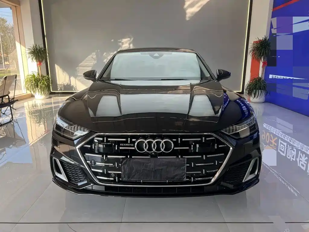 Audi A7L — миниатюра 9