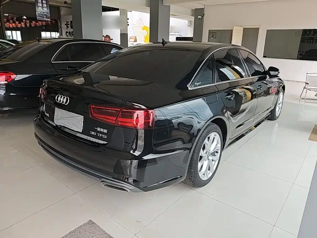 Audi A6L — миниатюра 7