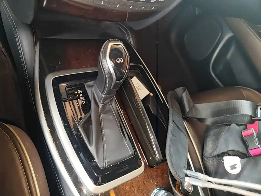 Infiniti QX60 (Import) — миниатюра 14