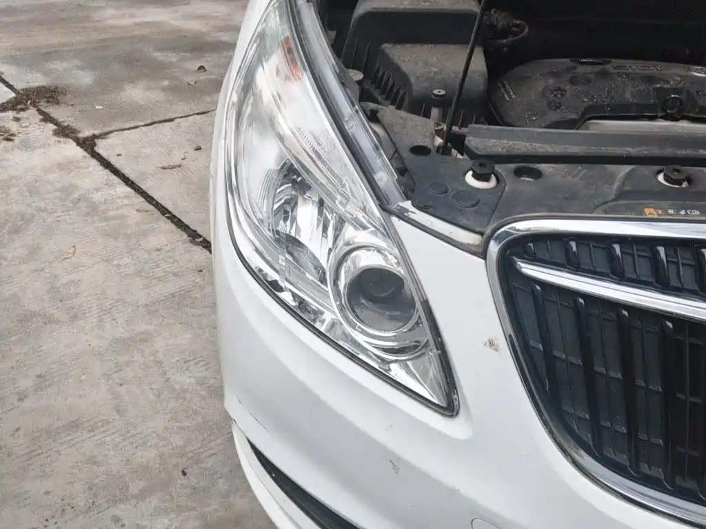 Buick GL8 — миниатюра 7