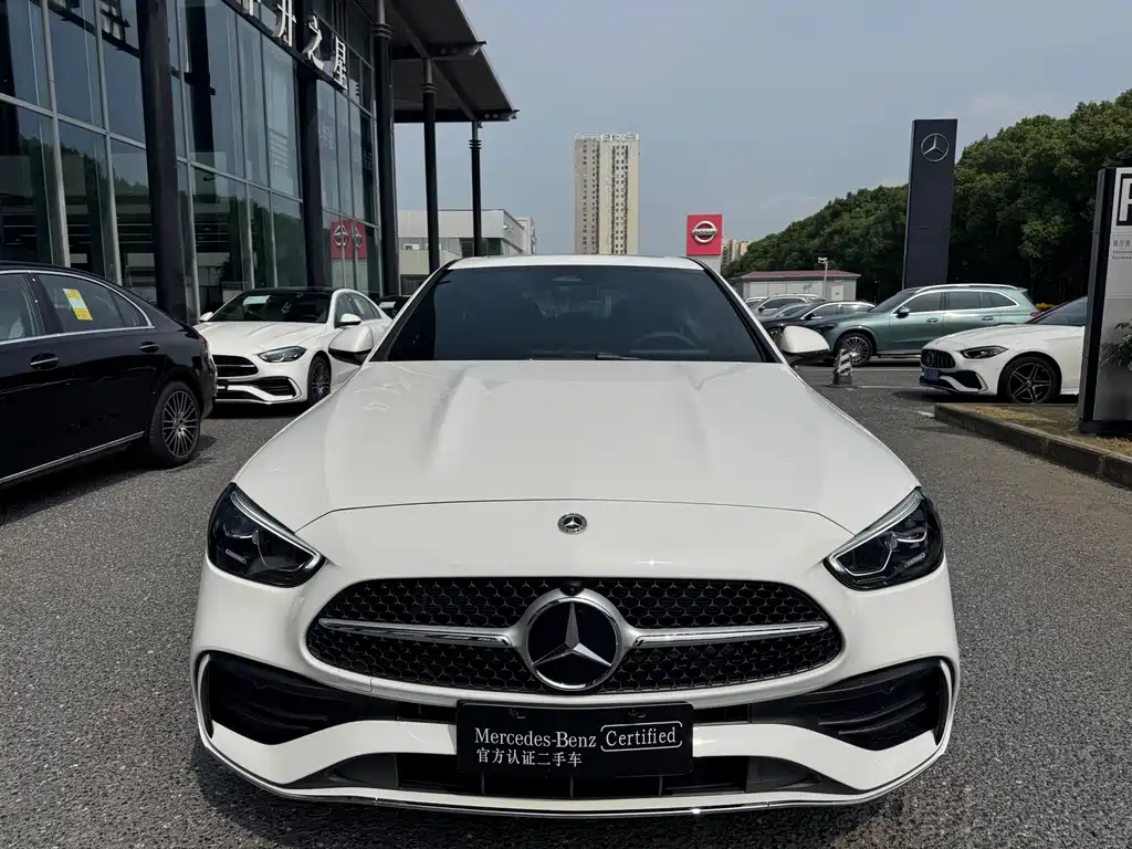 Mercedes-Benz C-Class — миниатюра 2